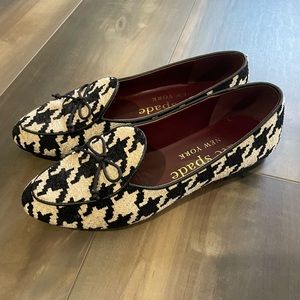 Kate Spade Black and Cream Houndstooth Loafers